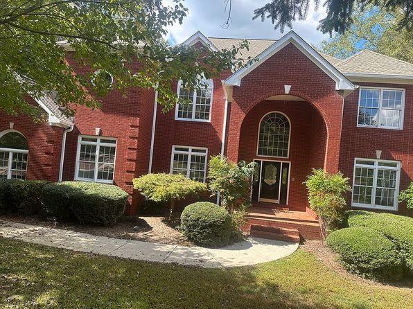 2857 Bridgeview Dr