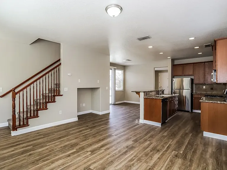 3557 Rainsong Cir — Photo 3