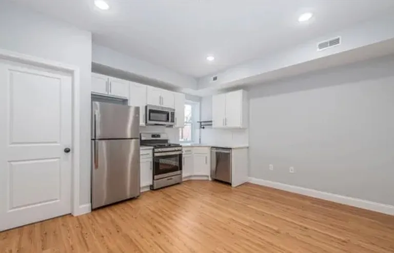 1522 S 9th St #2 — Photo 3