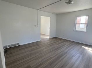 23 E Gray St, Des Moines, IA 50315