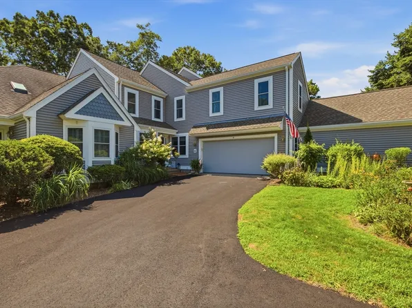 6 Hidden Bay Dr Unit 6, South Dartmouth, MA 02748