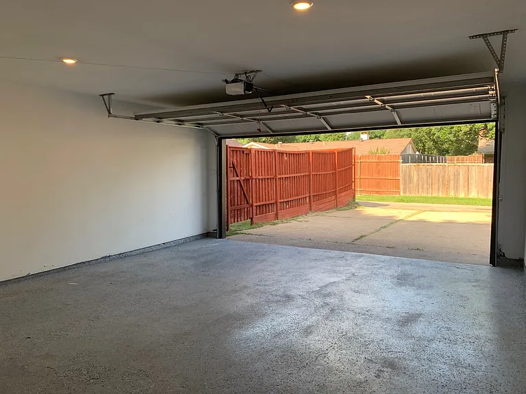 336 Lakewood Ct — Photo 30