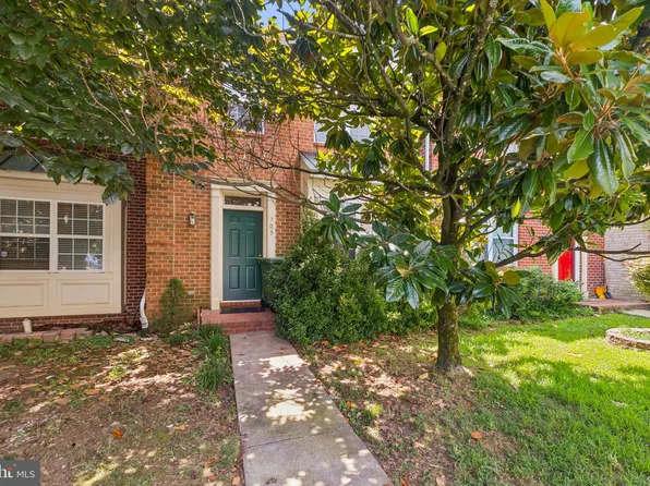 505 Stafford Glen Ct, Stafford, VA 22554