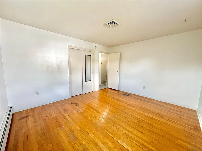 1160 Brentwood Ave — Photo 34