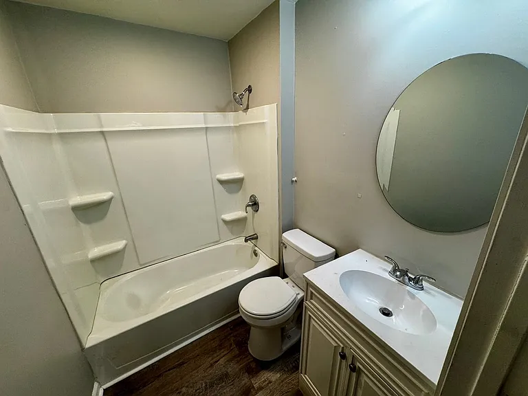 3627 Parthenia Ave — Photo 9