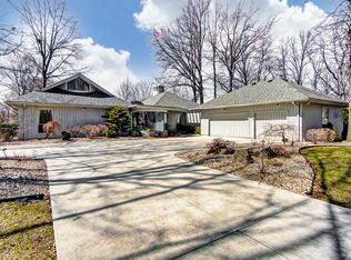 29897 Saint Andrews Rd, Perrysburg, OH 43551