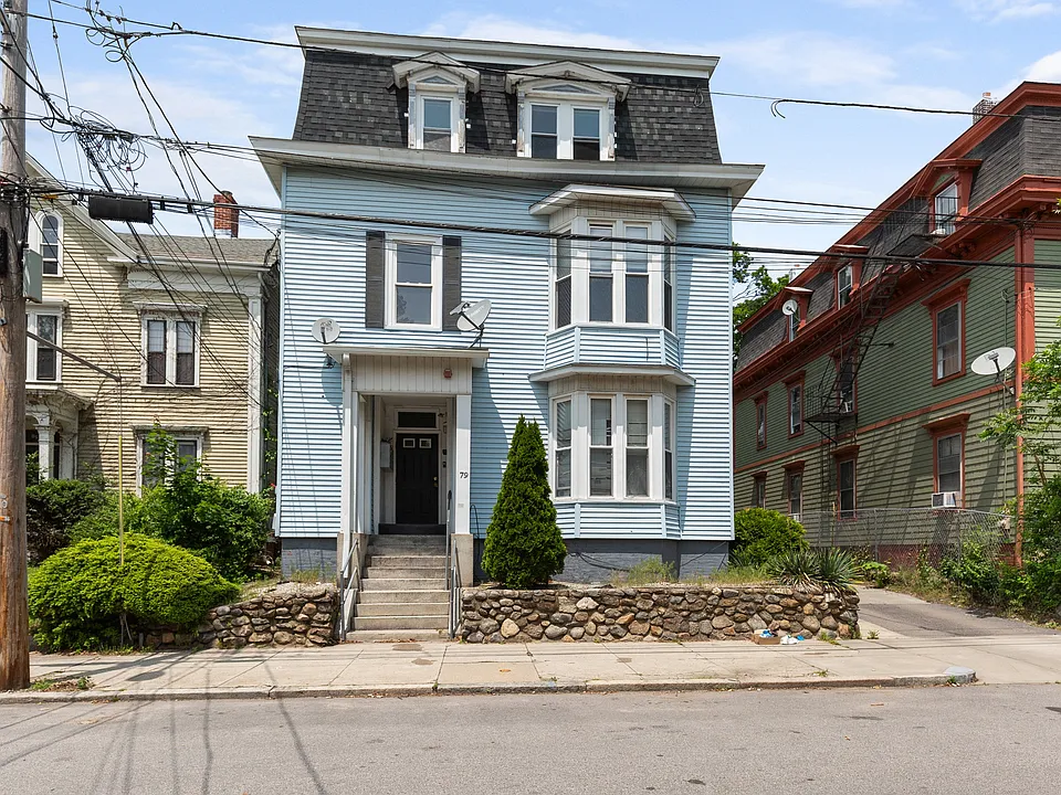 79 Oak St #6
