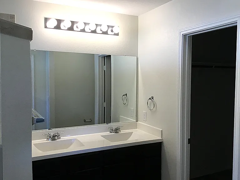 5728 Southerner Way — Photo 10