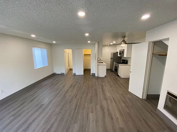 4th image of 3432-34 Centinela Ave #34-09