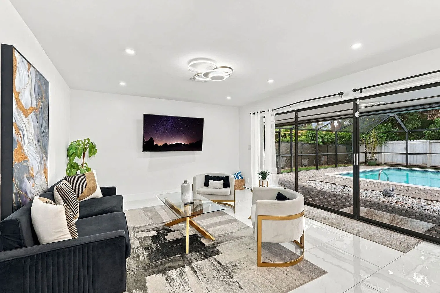 3 bed, 2.0 bath, 1754 sqft, $7,670 — Photo 1