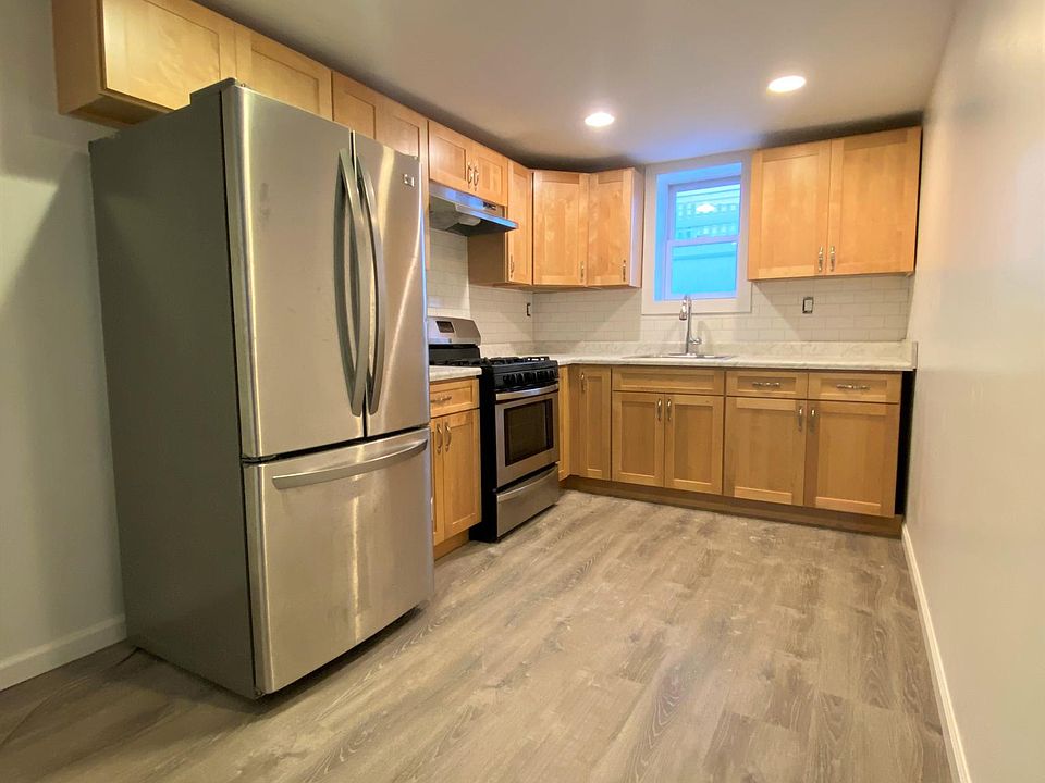 1st image of 112 Harrison Ave