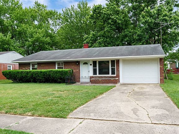 2nd image of 22 Carma Dr