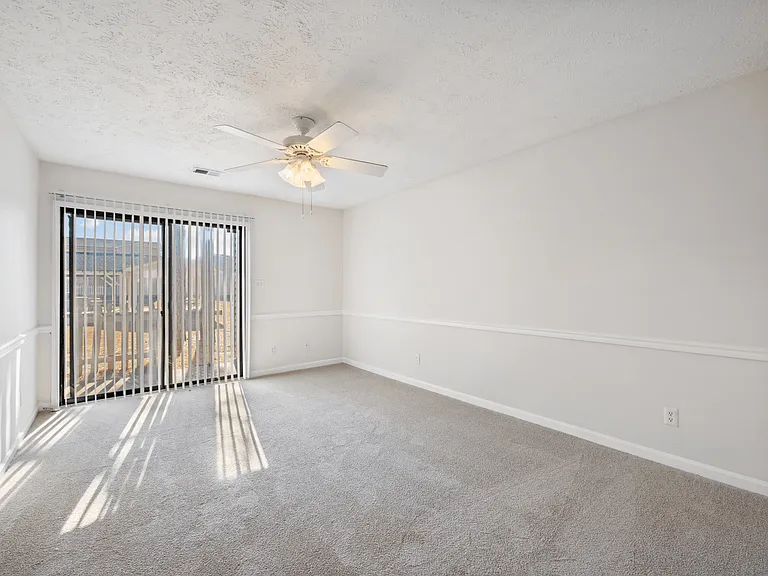 Patriot Point Apartment Homes — Photo 61
