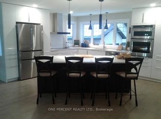 1333 Walker Lake Dr, Lake Of Bays, ON P1H2J6