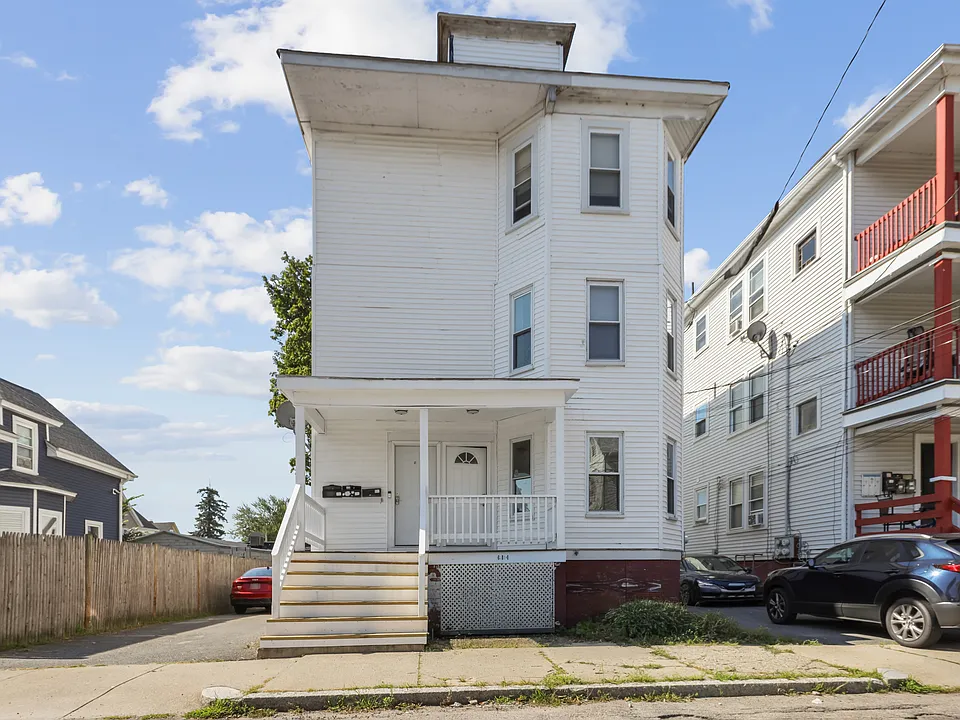 37 Holman St #1