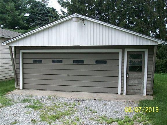 2nd image of 10775 Frederick Pike