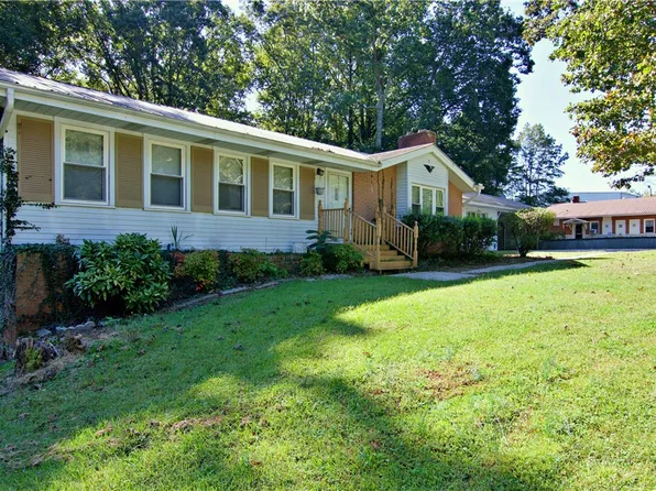 116 Anderson Ave, Westminster, SC 29693