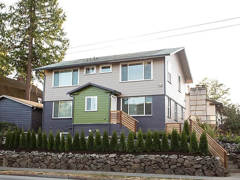 2221 E Thomas St #3 — Photo 11