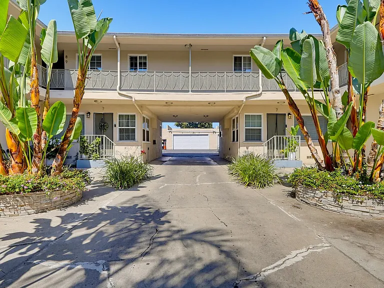 6633 Crenshaw Blvd #8 — Photo 17