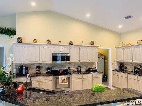 4th image of 32 Whittingham Ln