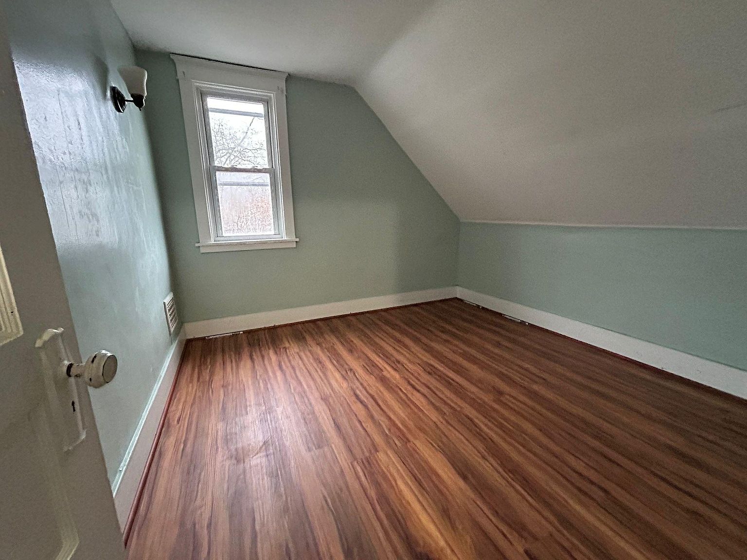 7 Eller Ave, Buffalo, NY 14211 Zillow