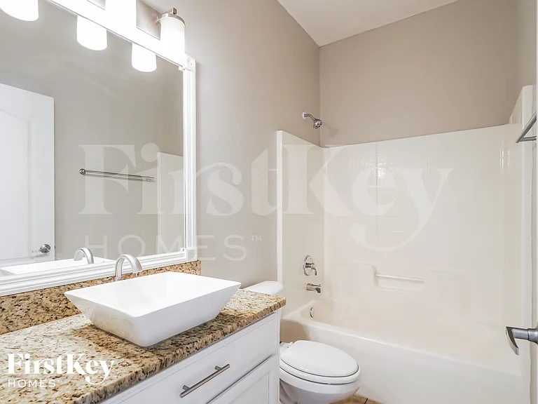 1823 Ribbon Falls Pkwy — Photo 13