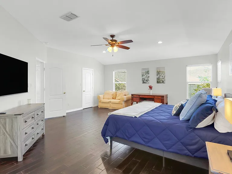 2147 Redwoods Crst — Photo 2