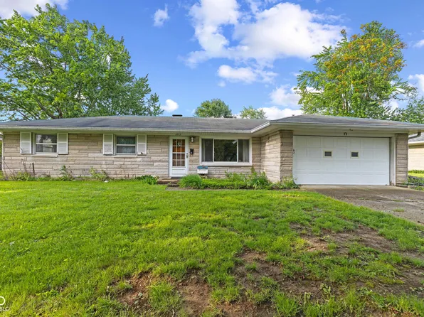 1015 E Logan St, Brownsburg, IN 46112