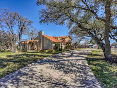 106 W Castlewood Dr, Marble Falls, TX, 78654
