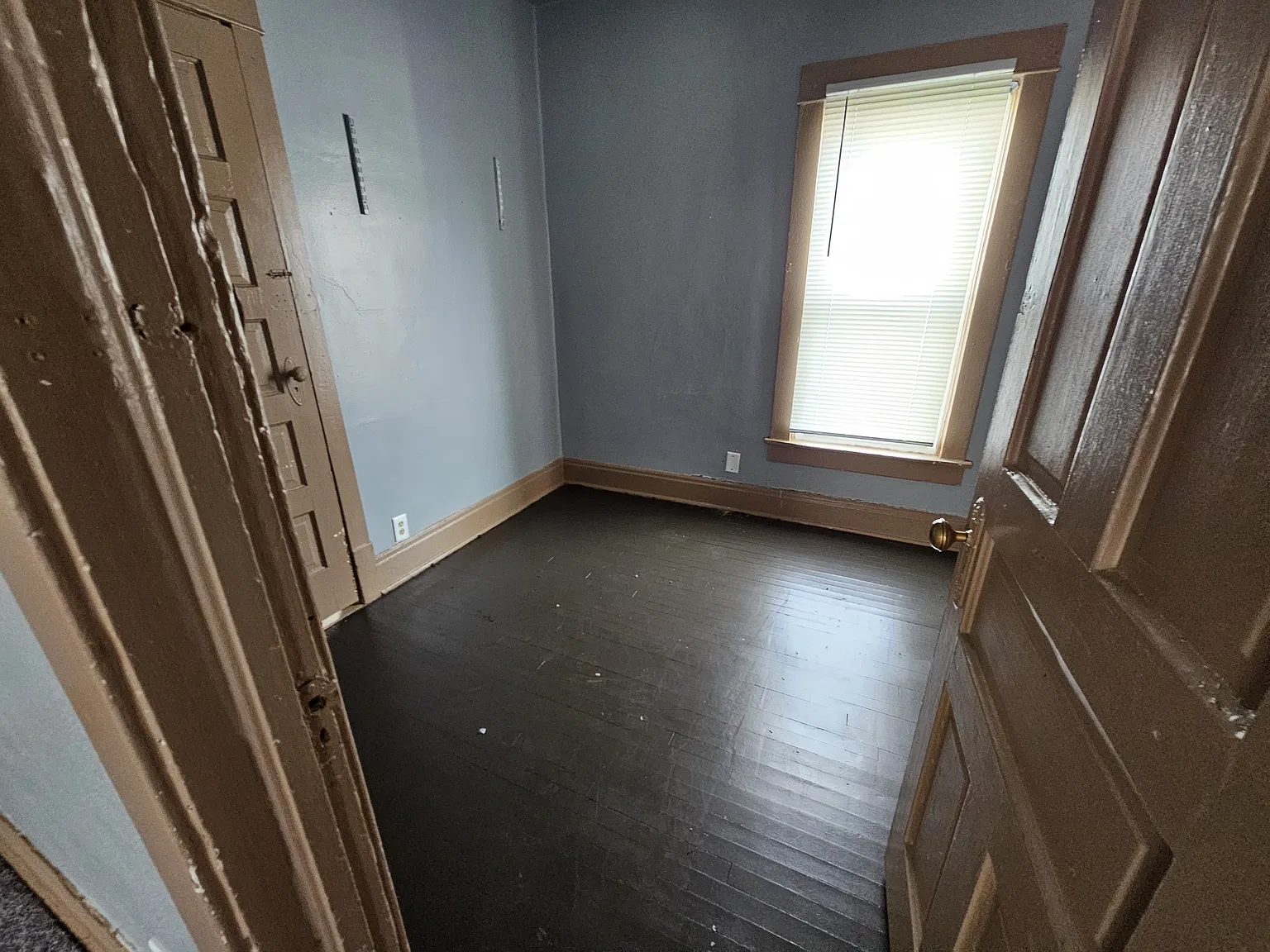 2 bed, $950 — Photo 2