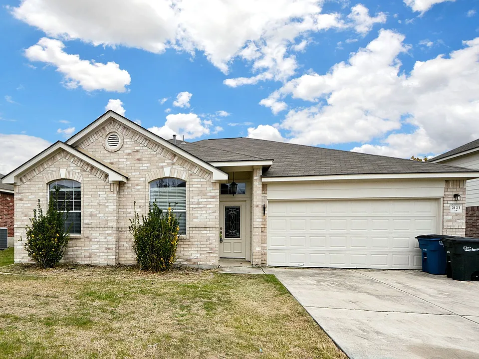 2123 Belvedere Ct
