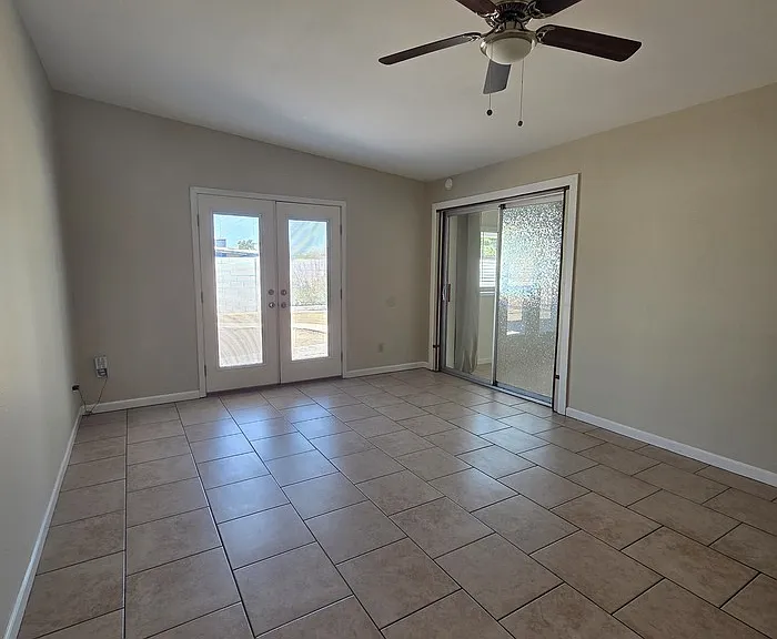 1110 E Broadmor Dr — Photo 9