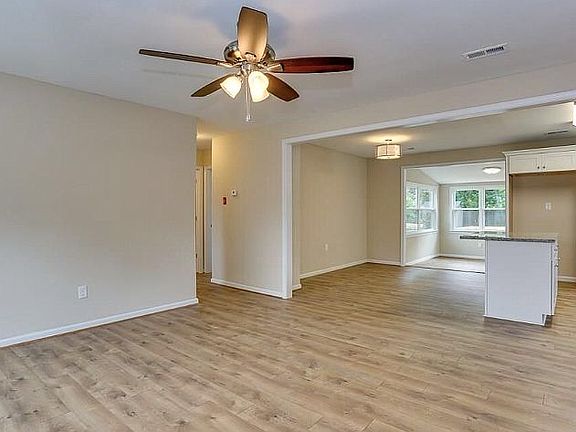 Entrance View (Open Concept)