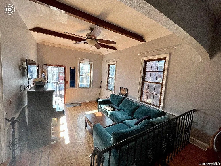 34 Connecticut Ave — Photo 6