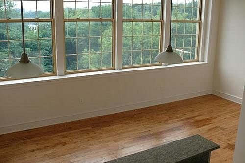 1st image of 175 Maple St APT 225