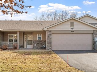 372 Arrowhead Dr, Lino Lakes, MN 55014