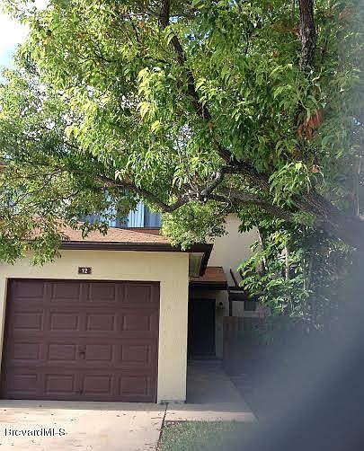 1st image of 12 Bogart Pl #12