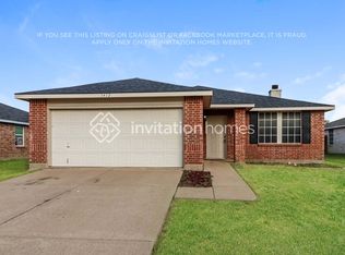 1412 Krista Dr, Burleson, TX 76028