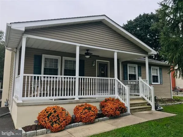 87 Morrow Ln, Clayton, NJ 08312