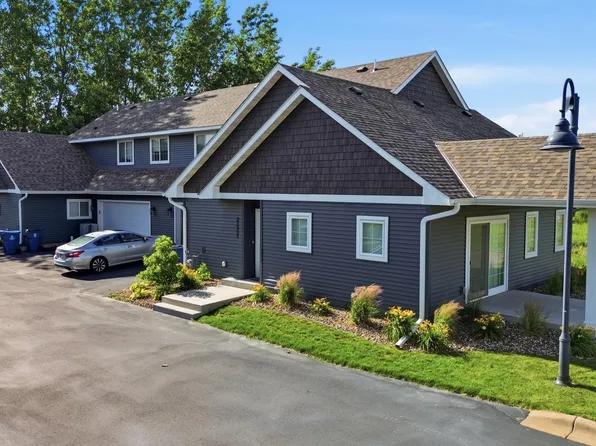 22352 Lilac Way, Forest Lake, MN 55025
