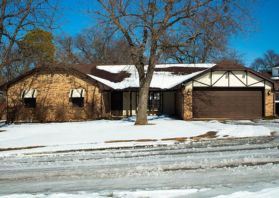 1st image of 124 Tanglewood Dr
