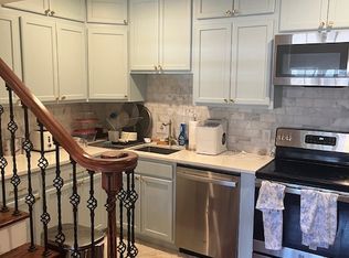 99 Bull St APT J, Charleston, SC 29401