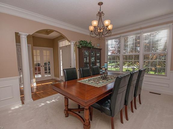 2nd image of 3592 Windsong Dr