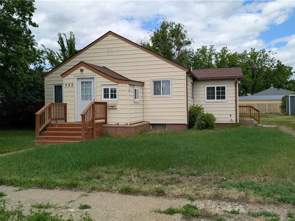 522 6th St SE, Sidney, MT 59270
