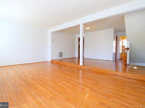 5th image of 831 Ivy League Ln #20111