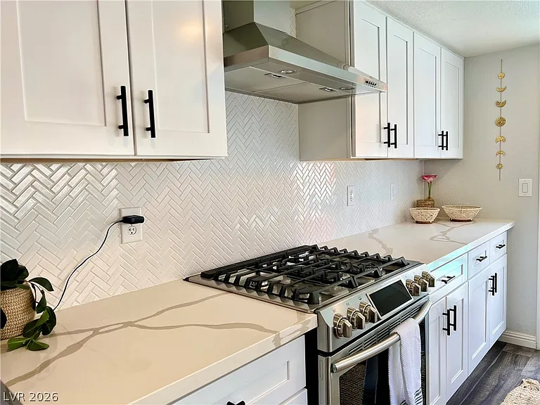 7716 Sparkle Ave — Photo 11