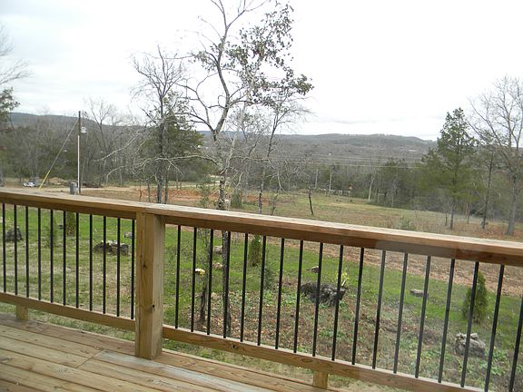 4th image of 18139 Farm Road 2265