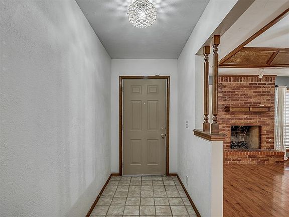 4th image of 8909 Tracy Dr