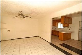 3rd image of 14790 El Molino St