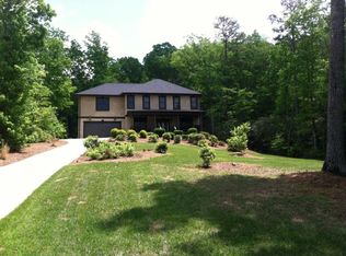 19 Landon Rd, Fairview, NC 28730